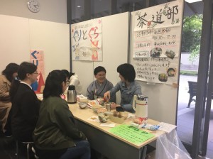 茶道部体験ブースの様子