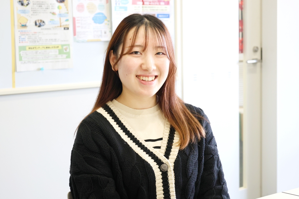 丸岡 由依 さん