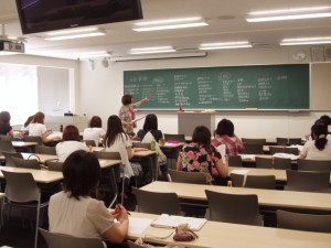 「家族ソーシャルワーク論」の授業風景